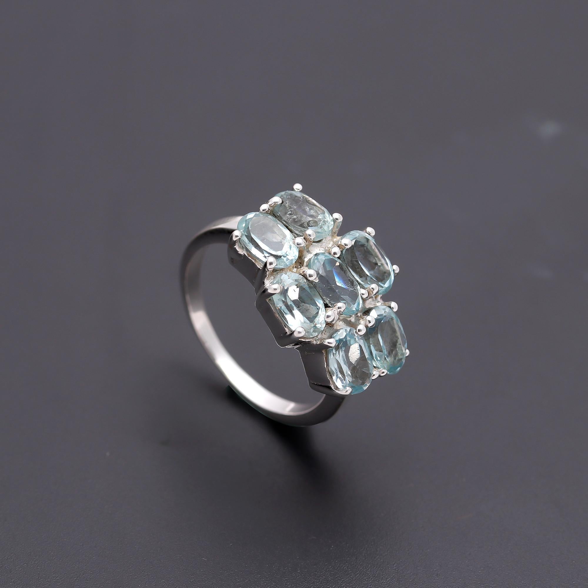 925 Silver Aquamarine Cluster Ring