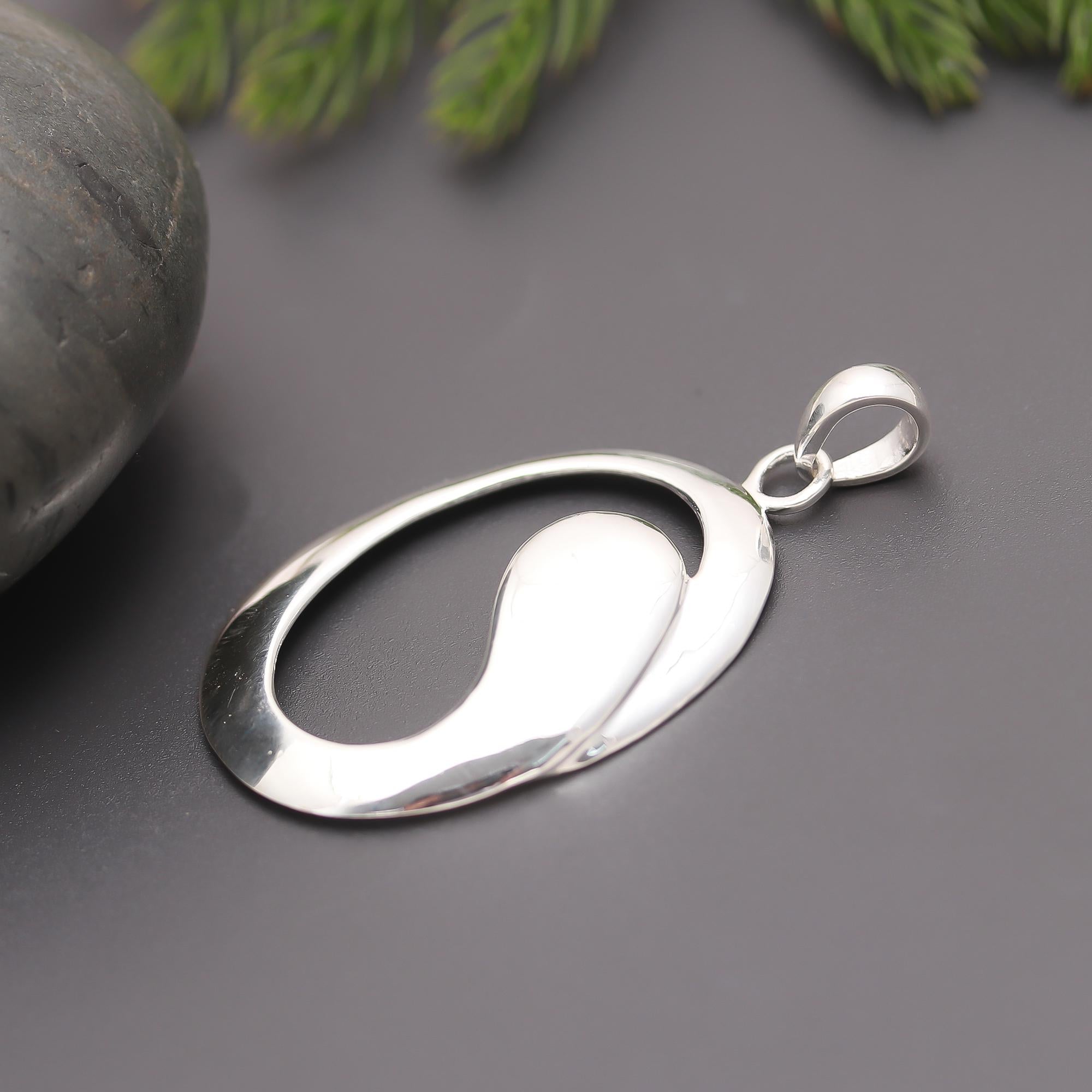 925 Silver Modern Abstract Oval Pendant