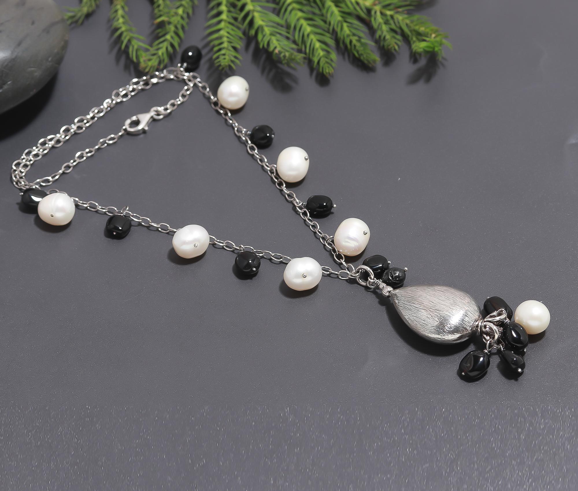 925 Silver Black Onyx and Freshwater Pearl Necklace