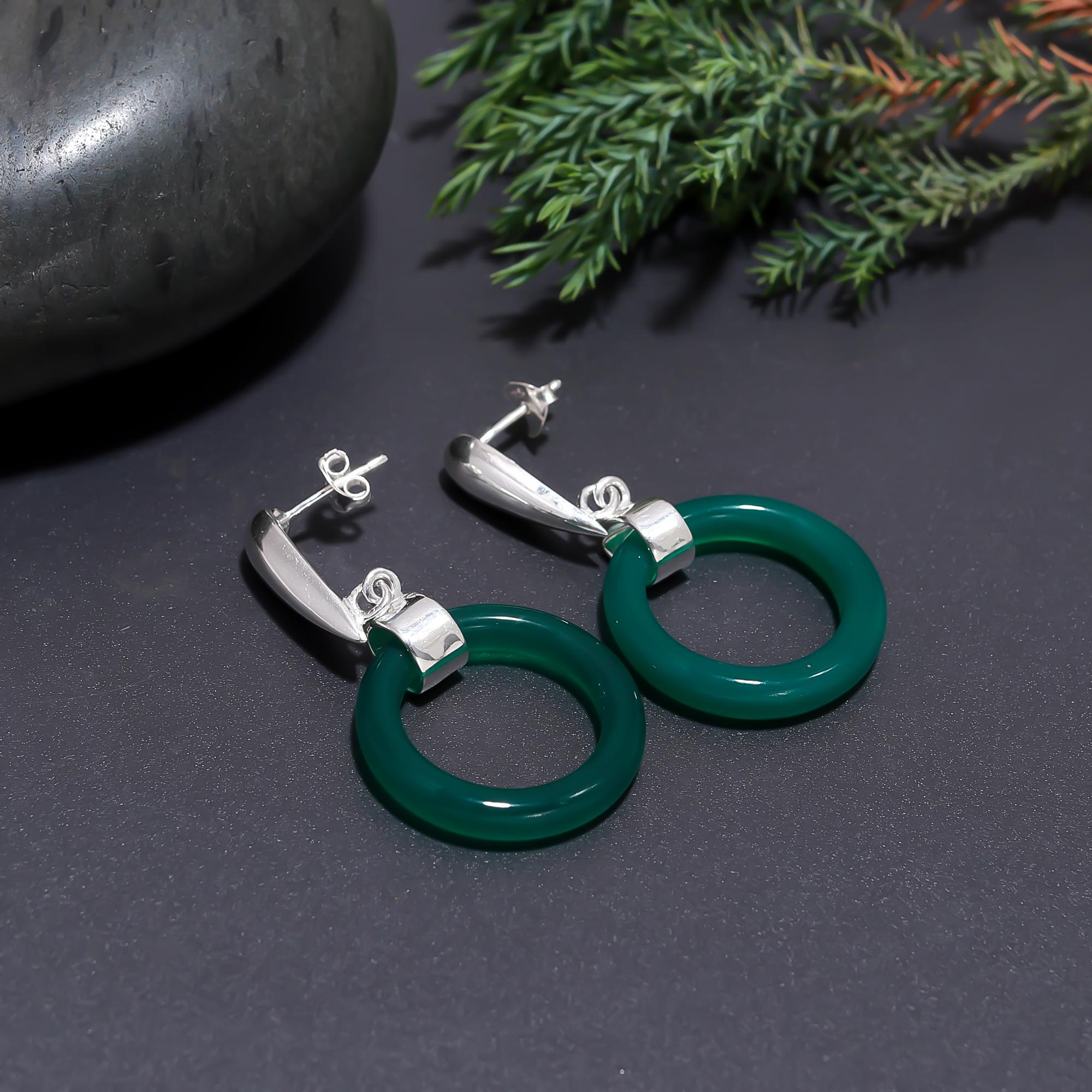 The Emerald Arc: Green Onyx Silver Modern Earrings
