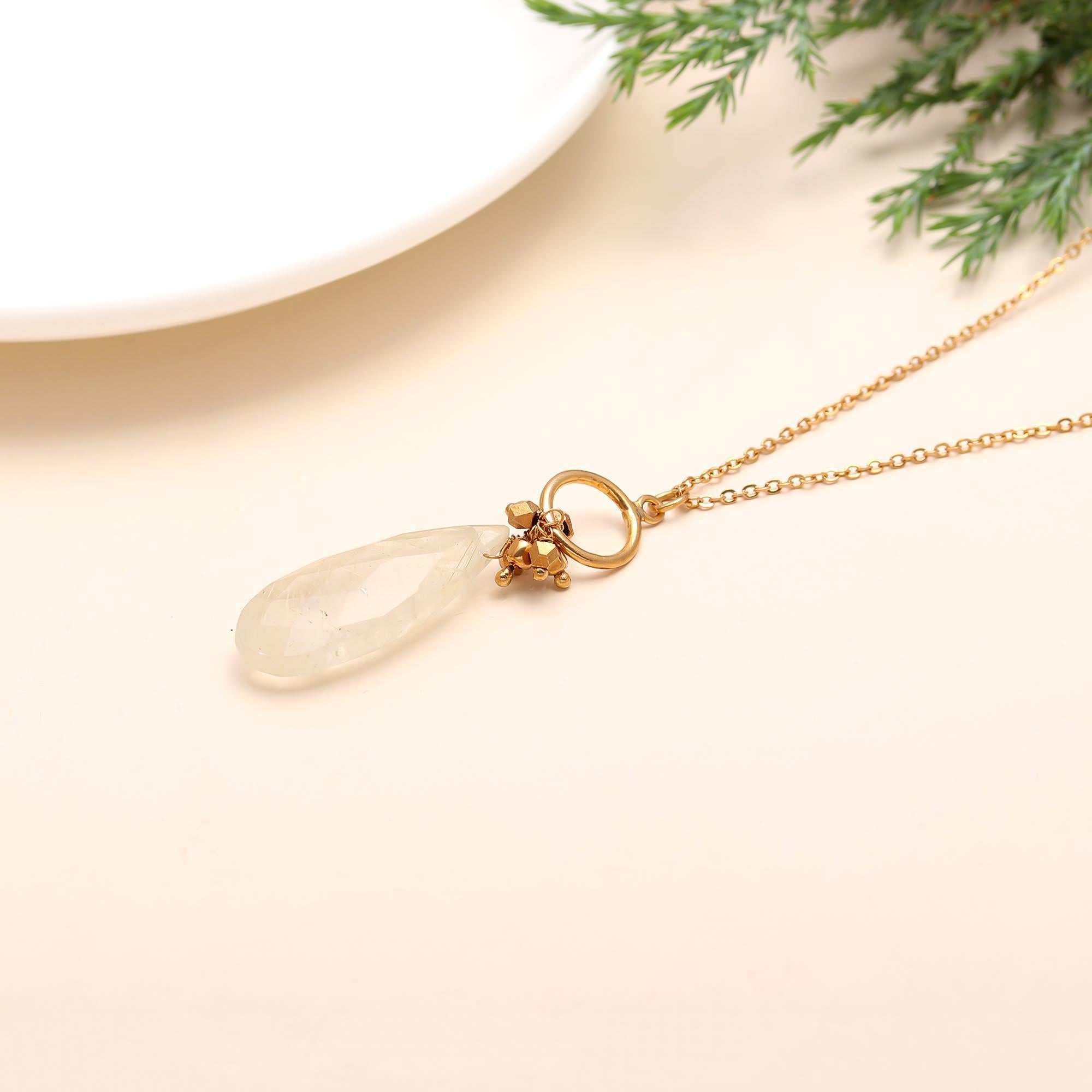 925 Silver Moonstone Pendant Necklace