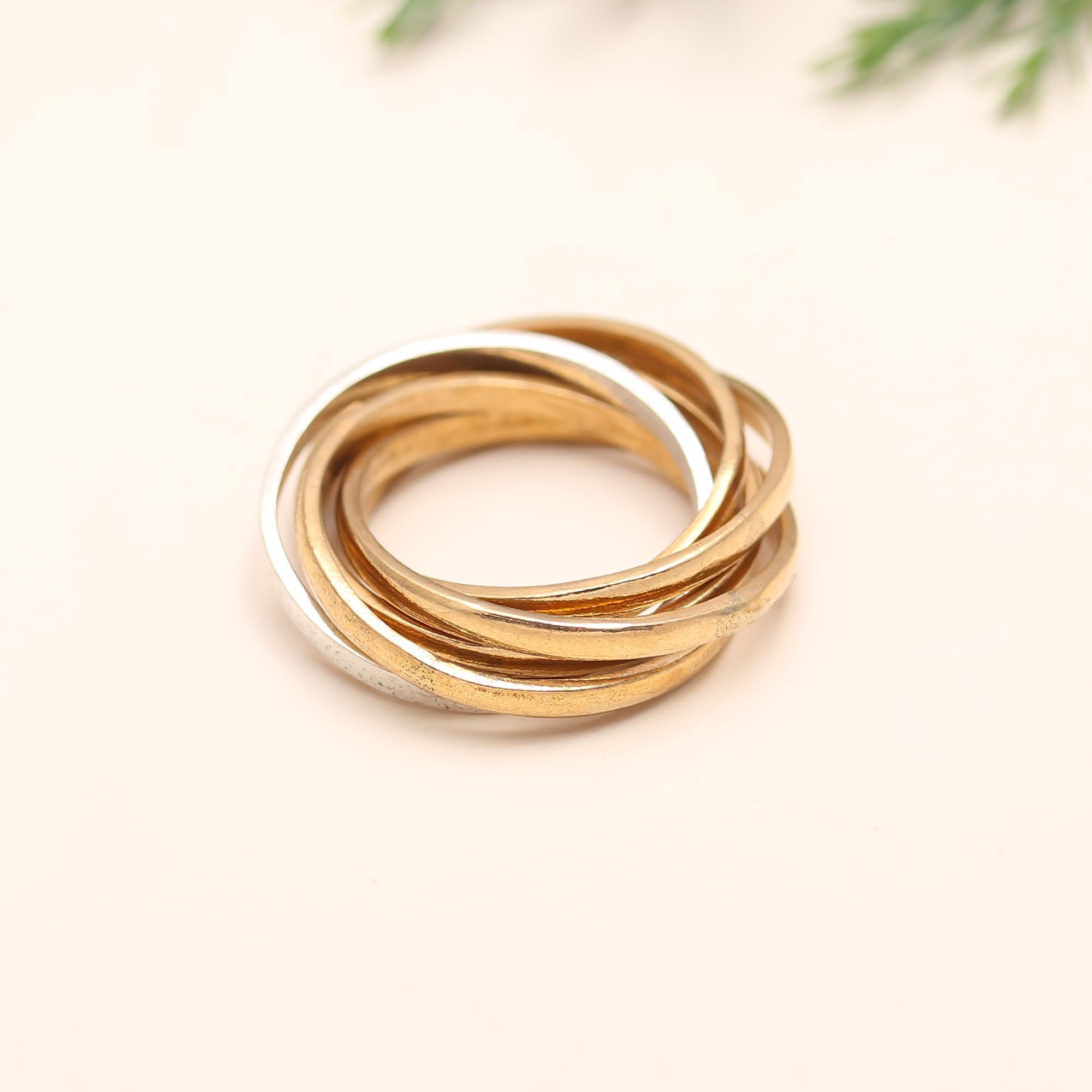 The Sleek Multi-Tone: Smooth Mixed Metal Rolling Ring