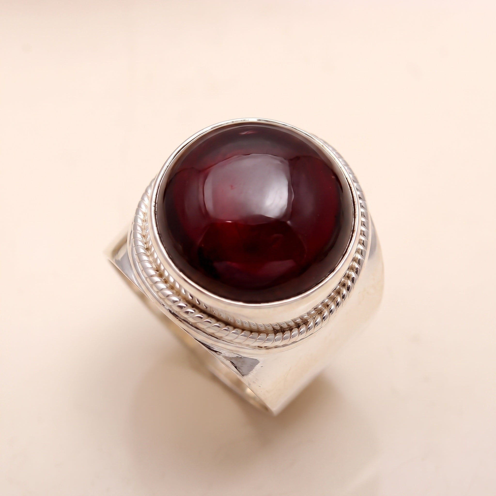 925 Silver Oval Moonstone Ring