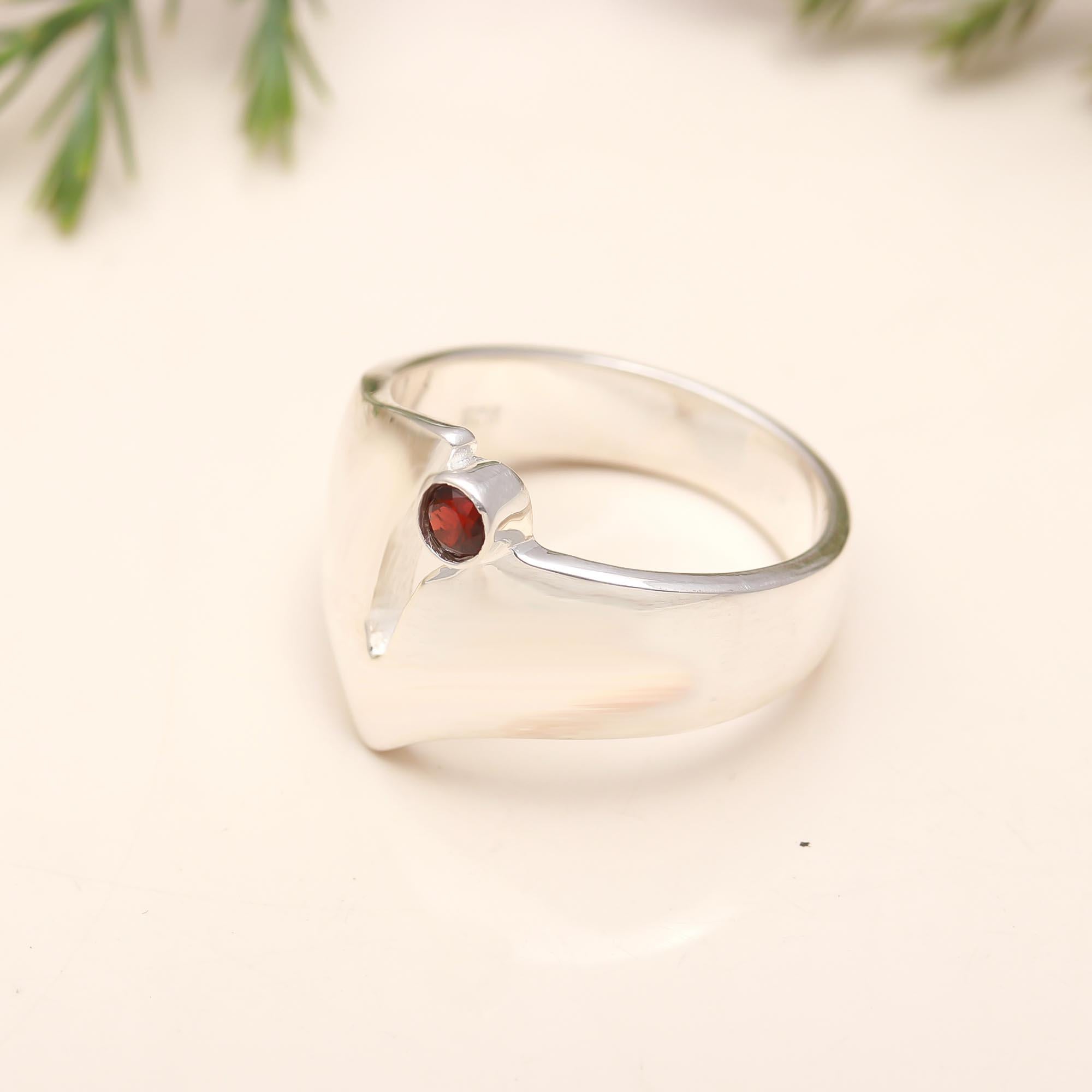 925 Silver Garnet Band Ring