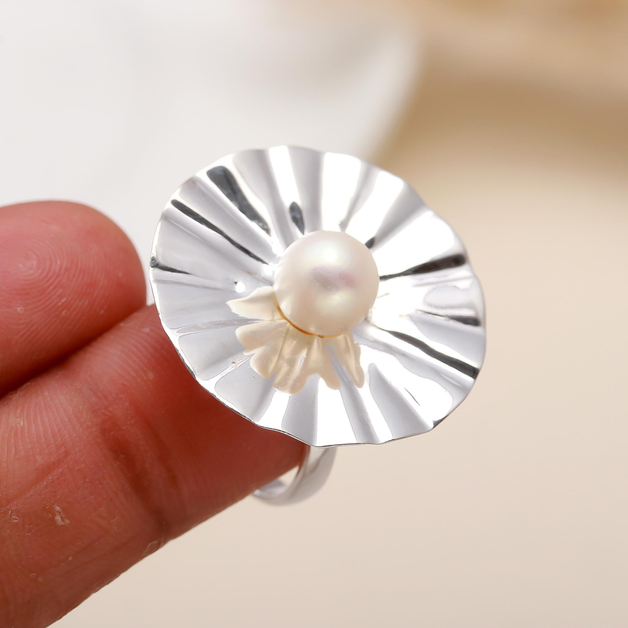 925 Silver Pearl Flower Ring