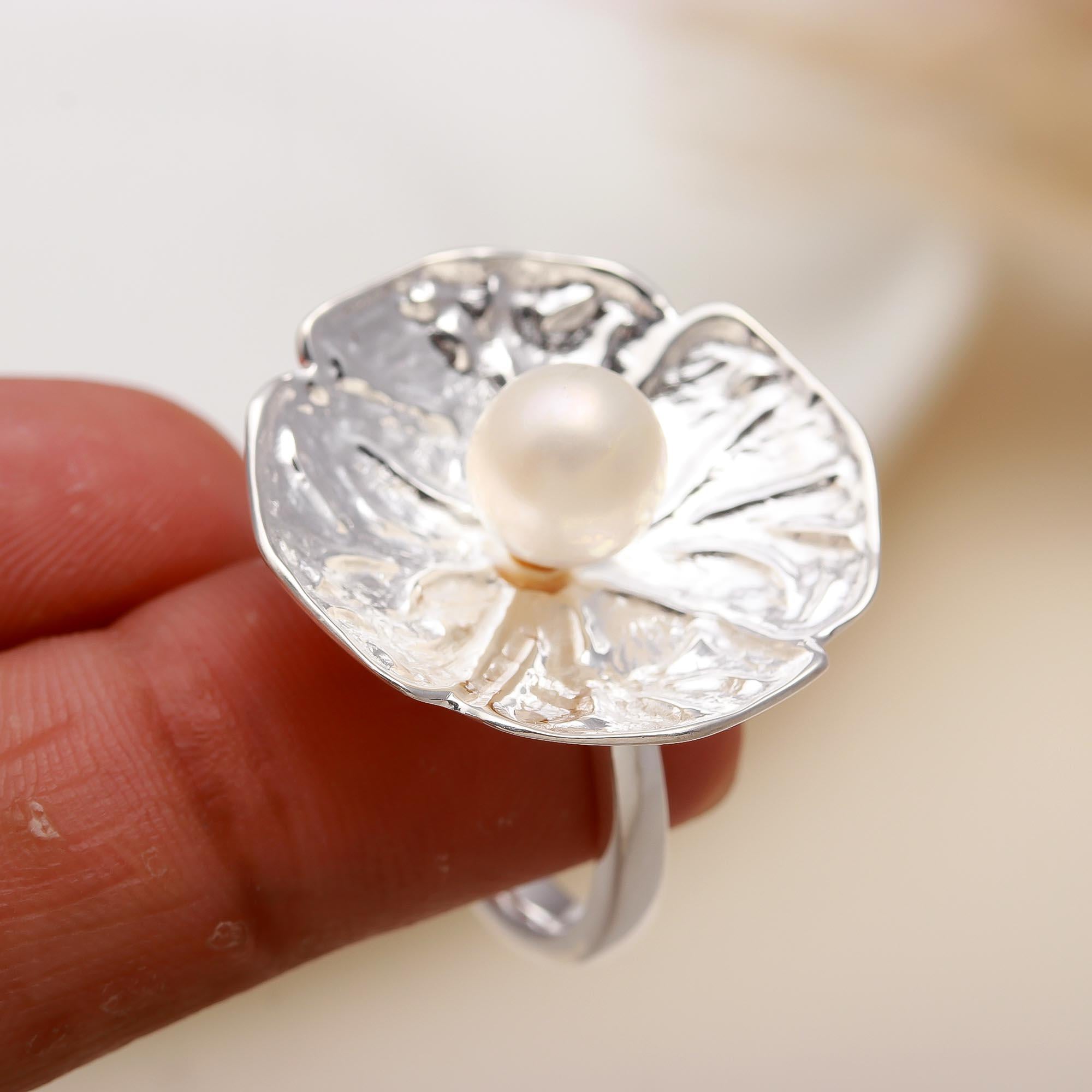 925 Silver Pearl Lotus Ring