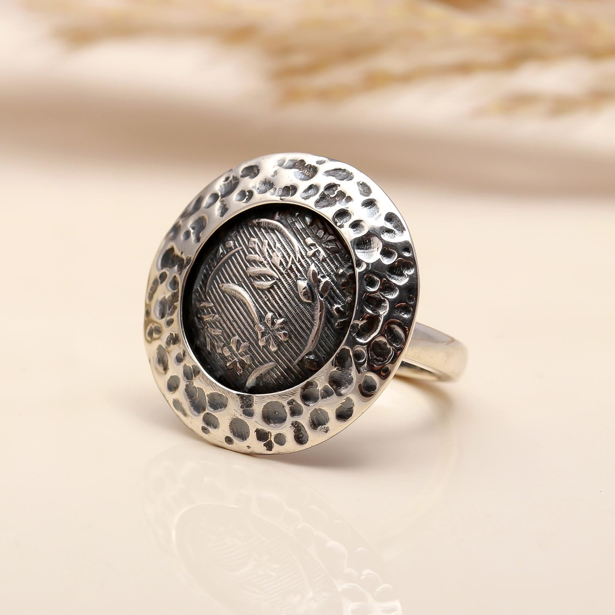 925 Silver Round Floral Etched Ring