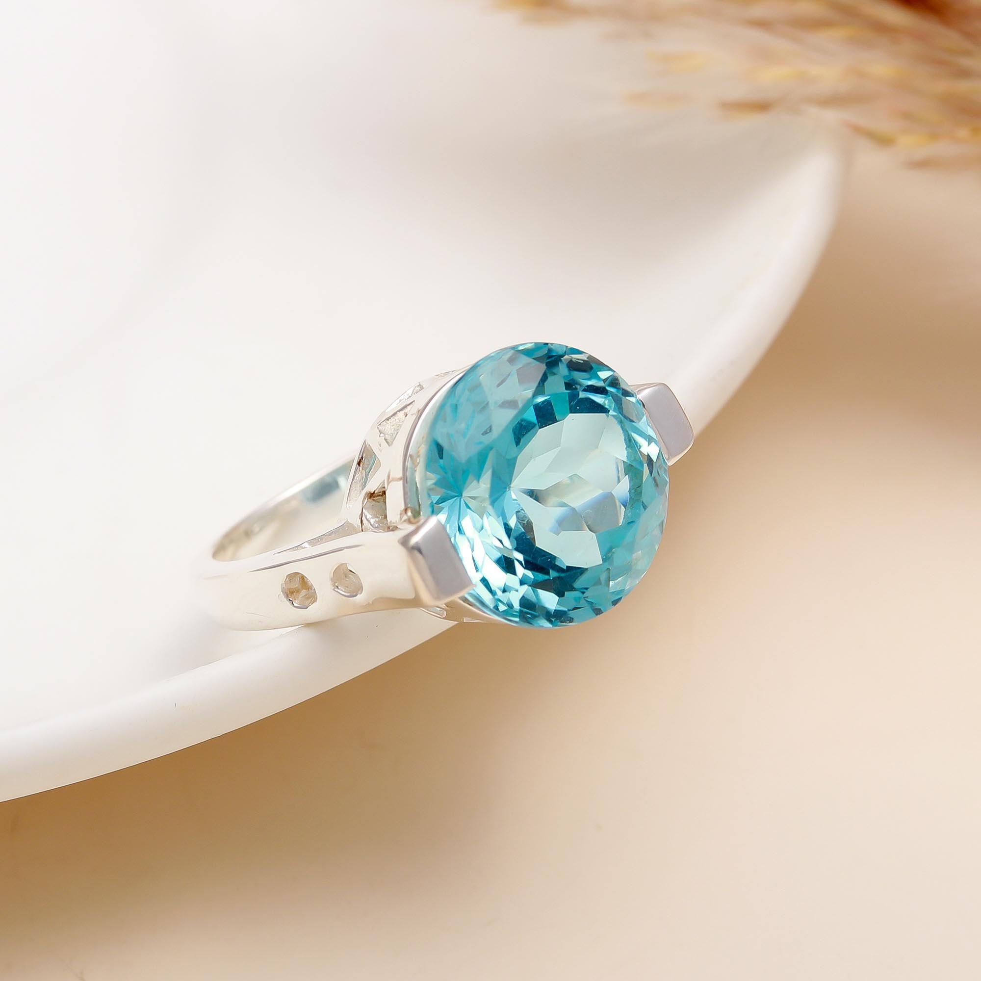 925 Silver Blue Topaz Ring