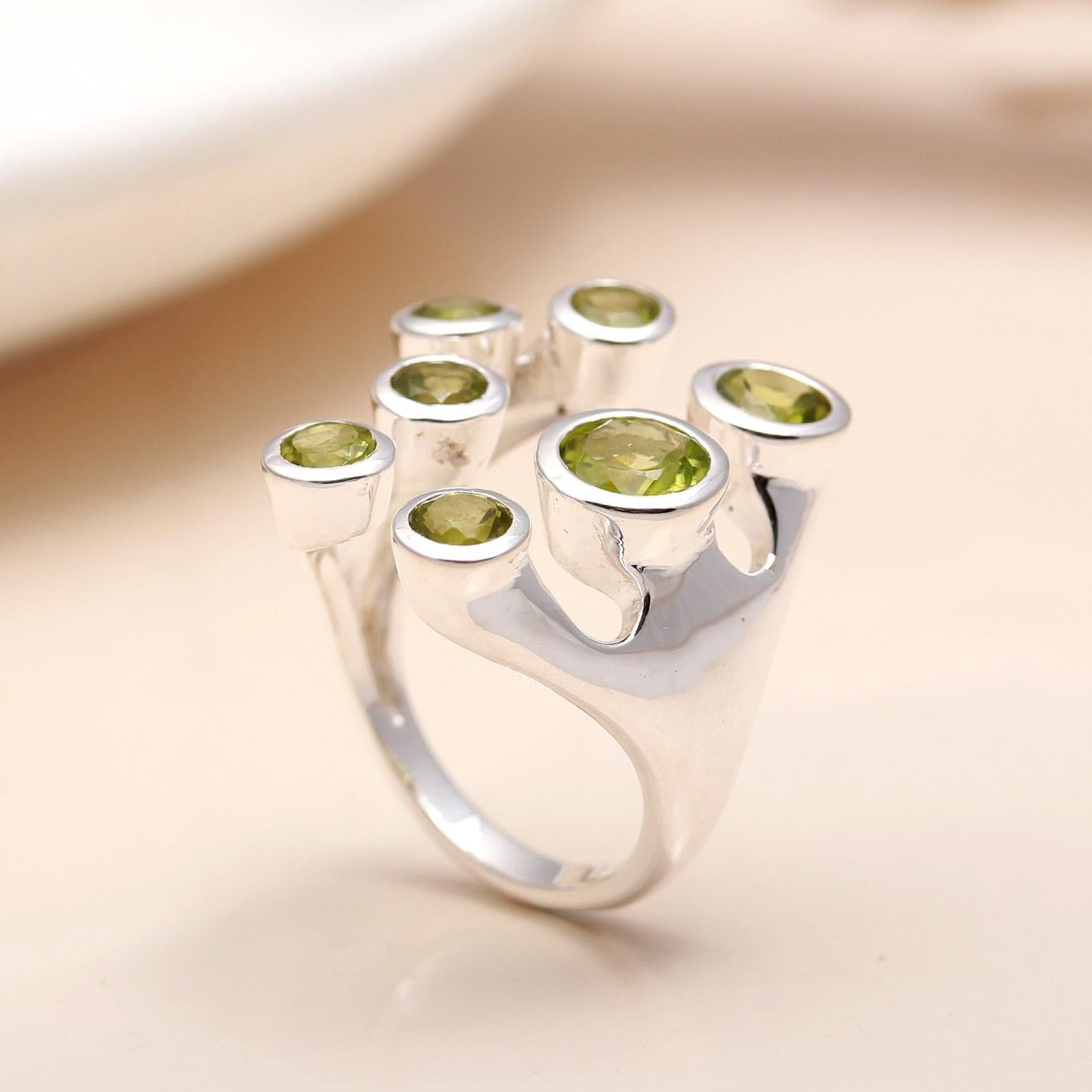 925 Silver Peridot Cluster Ring
