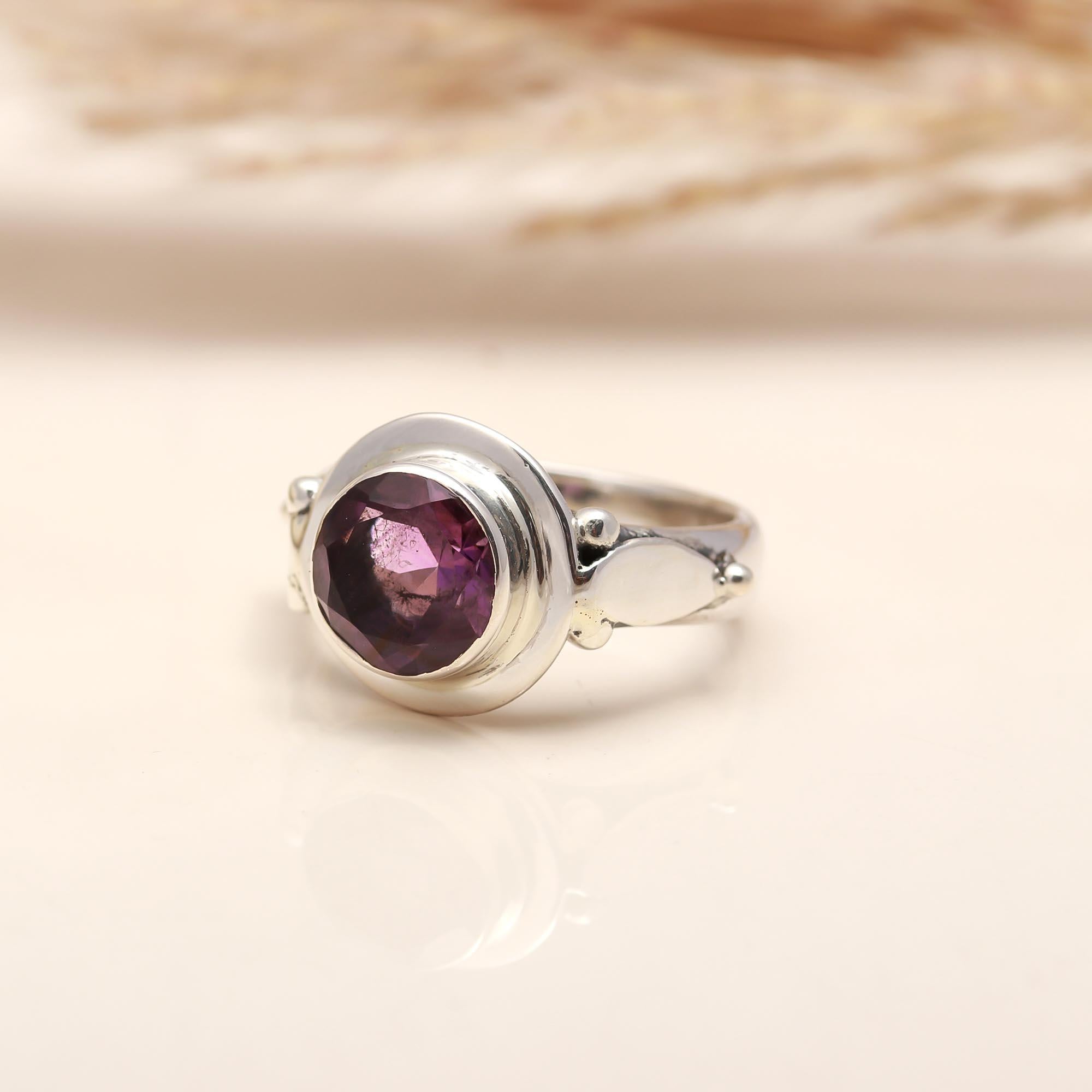 925 Silver Round Amethyst Ring