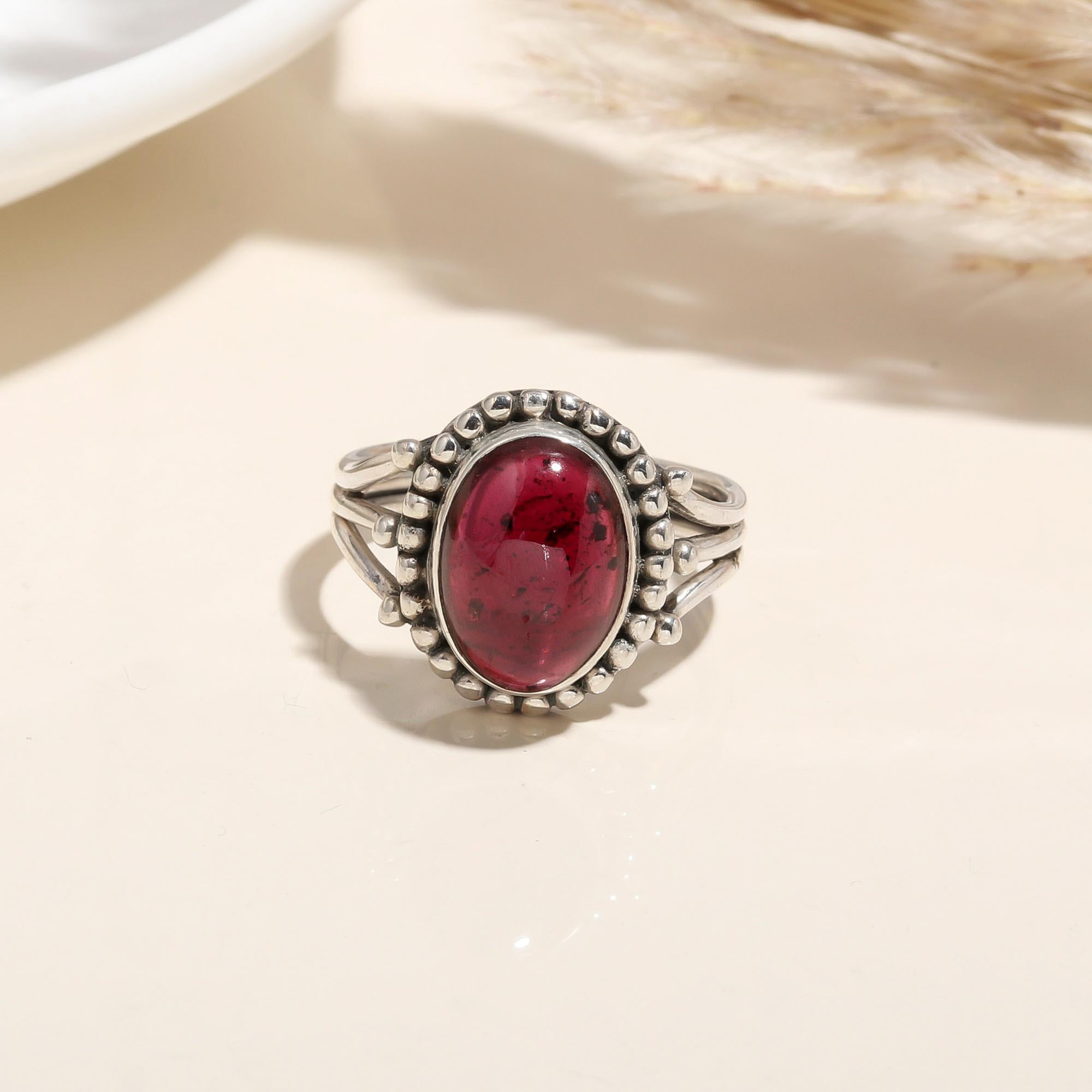925 Silver Oval Garnet Ring