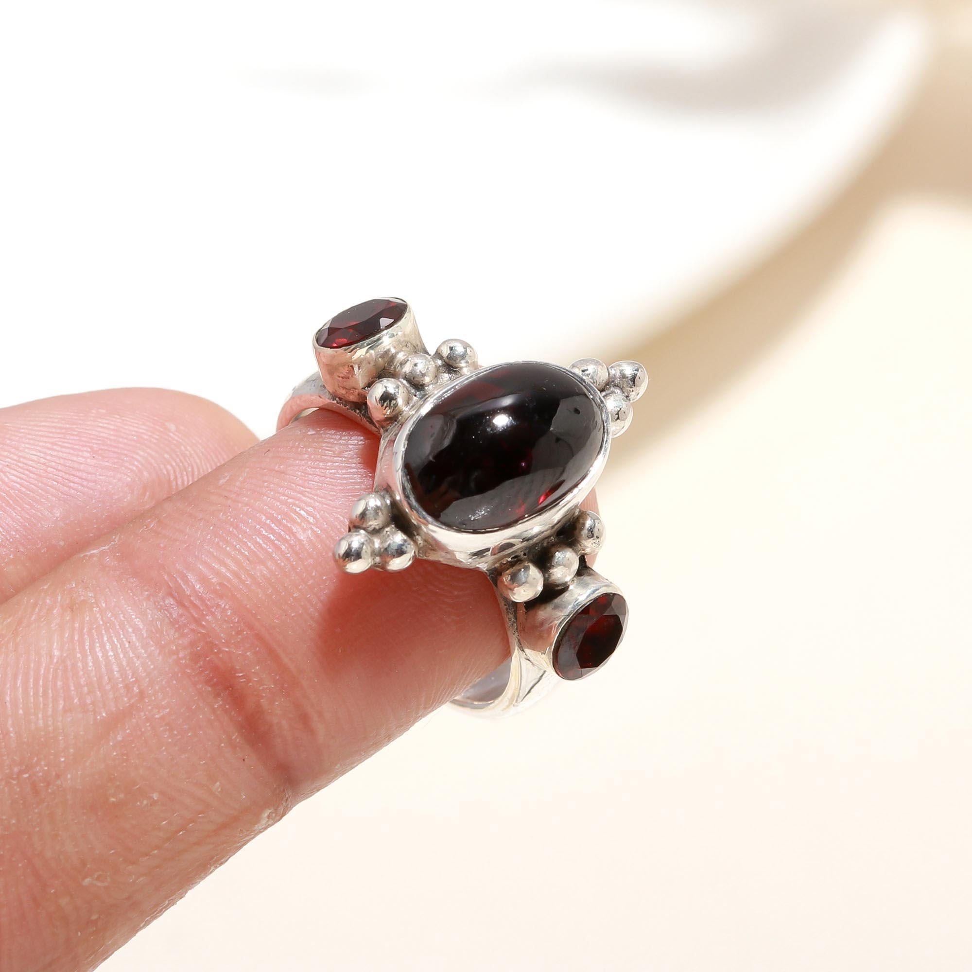 925 Silver Trio Garnet Ring