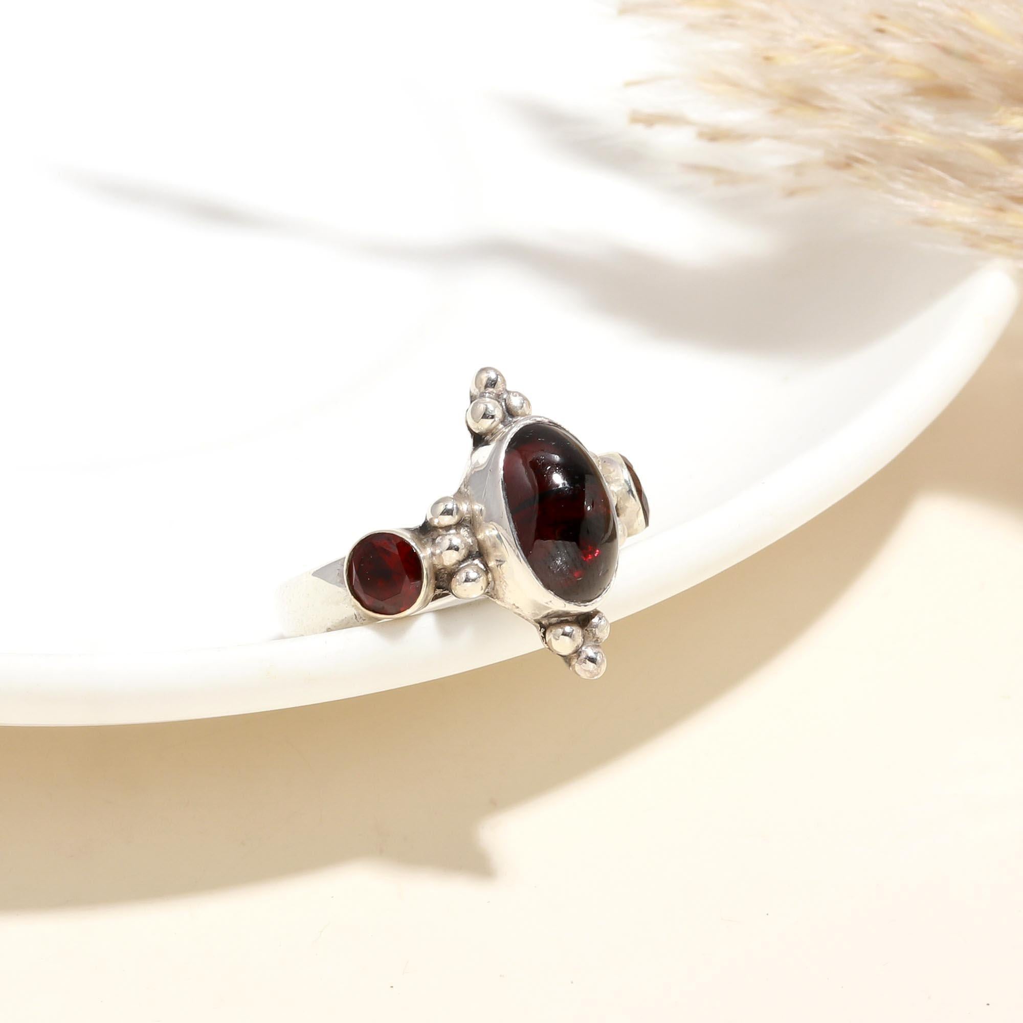 925 Silver Trio Garnet Ring