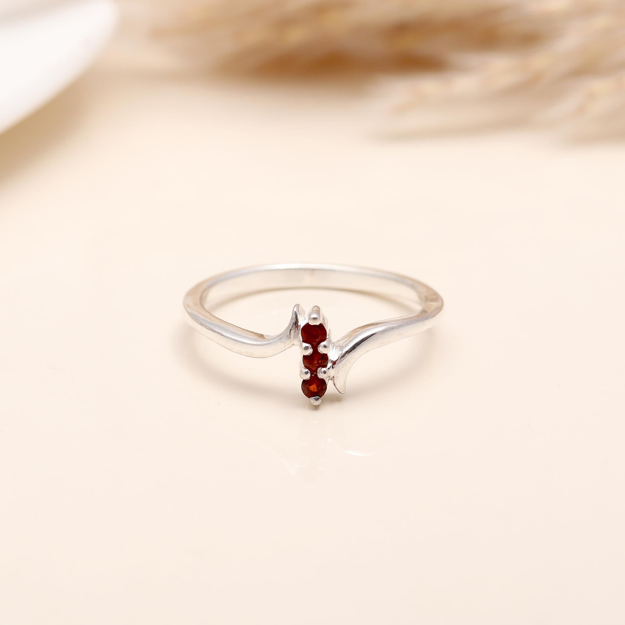Classic red garnet ring by AG925Jewellery