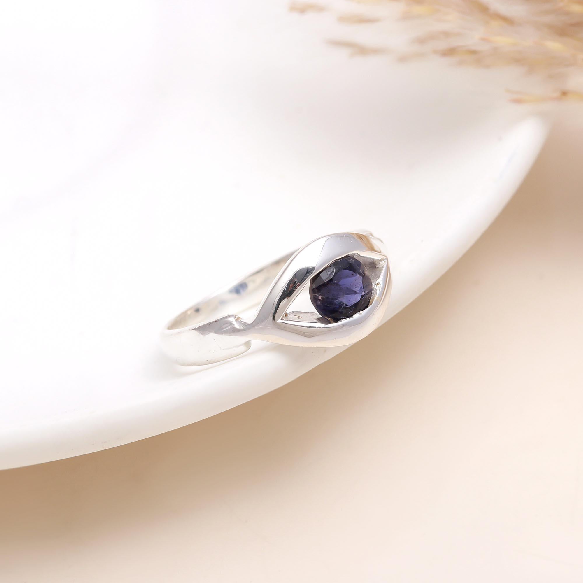 925 Silver Round Iolite Ring front view