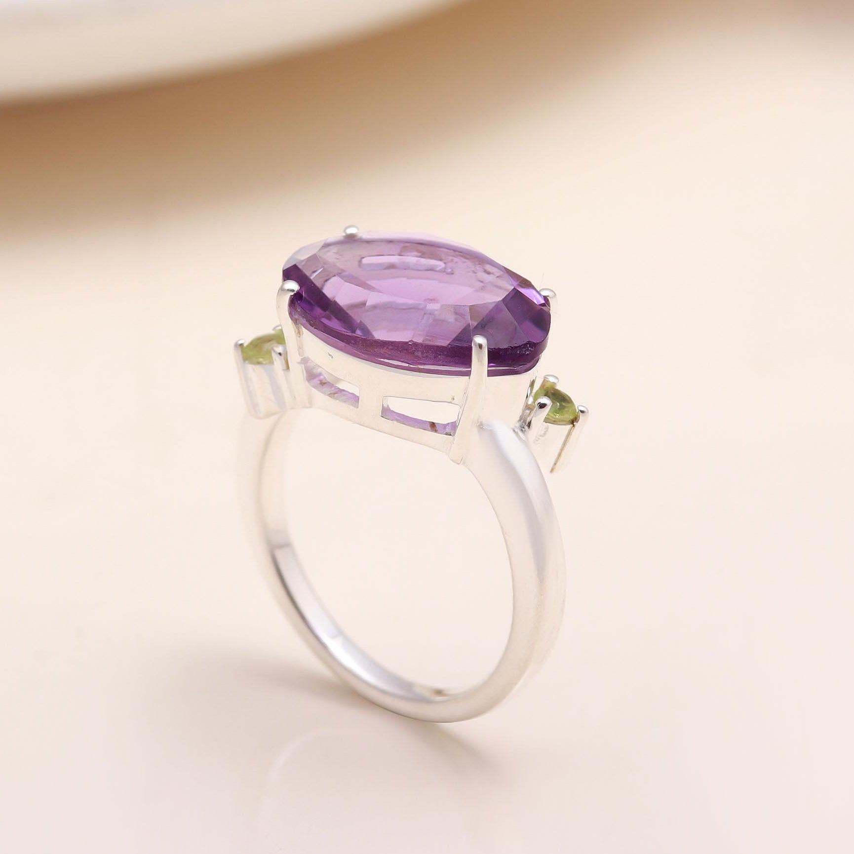 Handmade amethyst and peridot gemstone ring