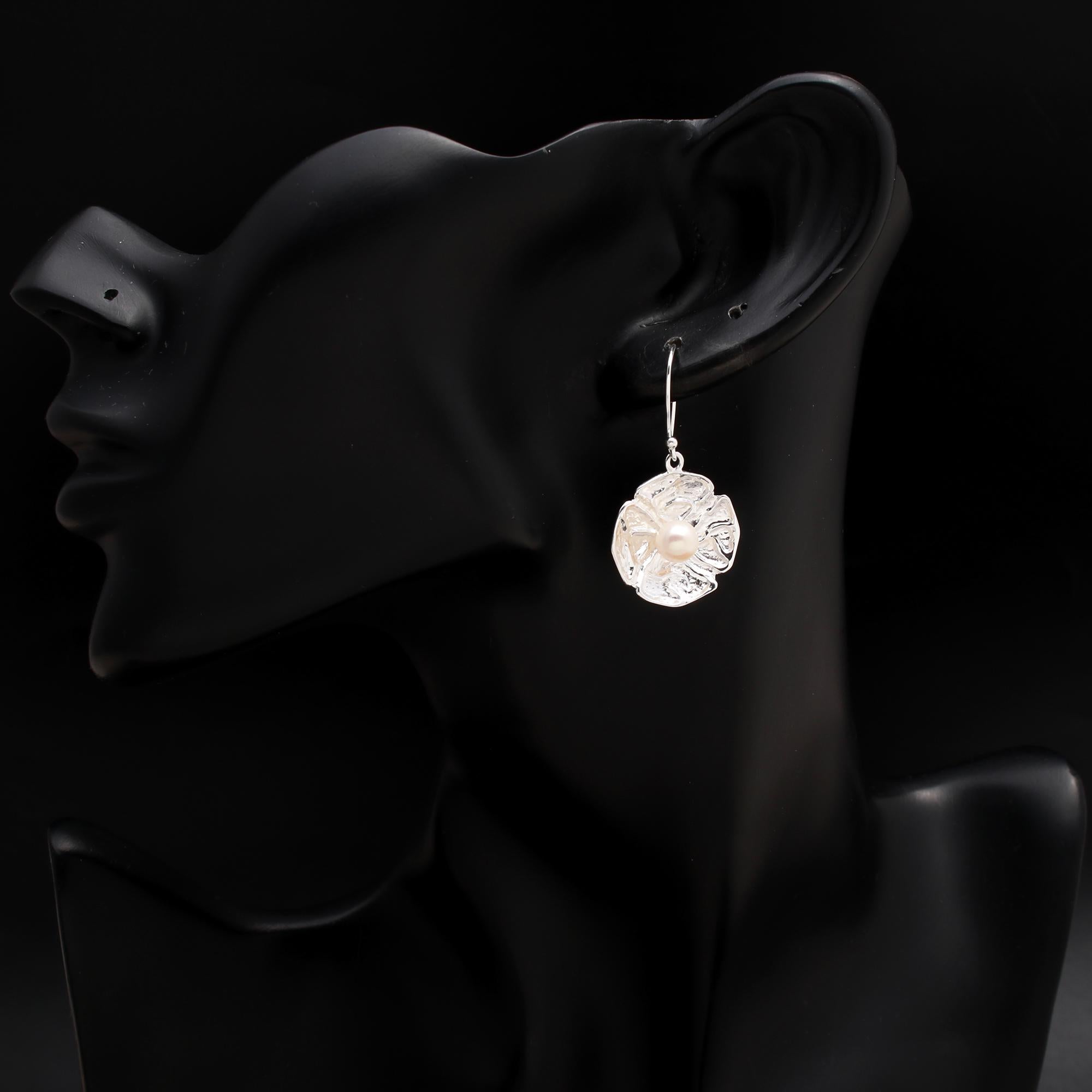 925 Silver Freshwater Pearl Dangle Earrings