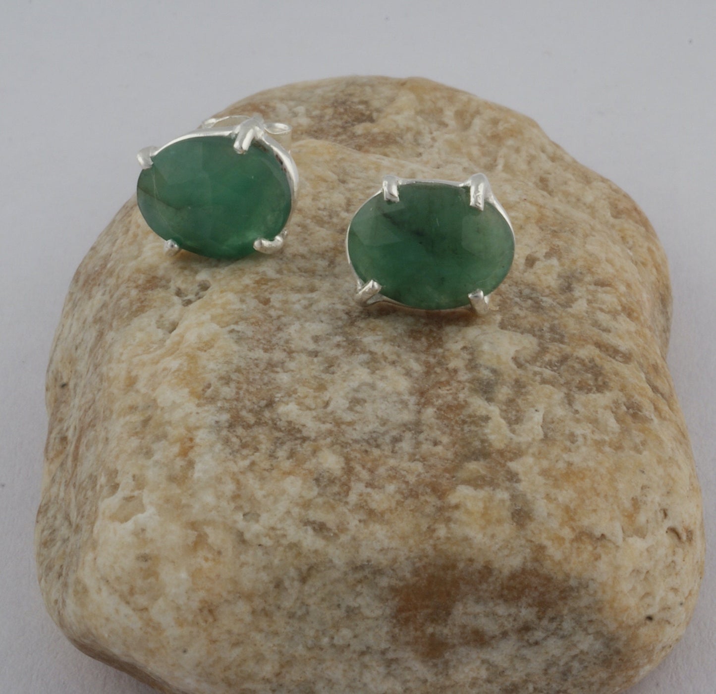 Solid 925 Sterling Silver Genuine Zambia Emerald Stud Earring with Pushbacks. Handmade, Wedding Anniversary & Birthday Gift. May Birthstone